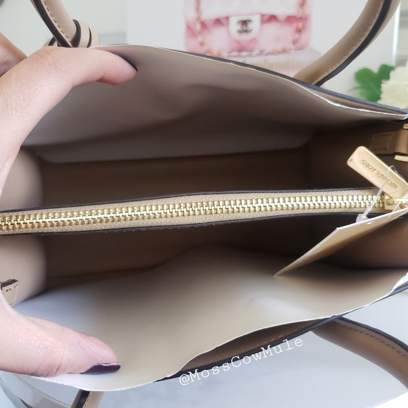 *SOLD* Authentic Michael Kors Maple Studded Sm Satchel Crossbody Bag - Picture 6 of 16